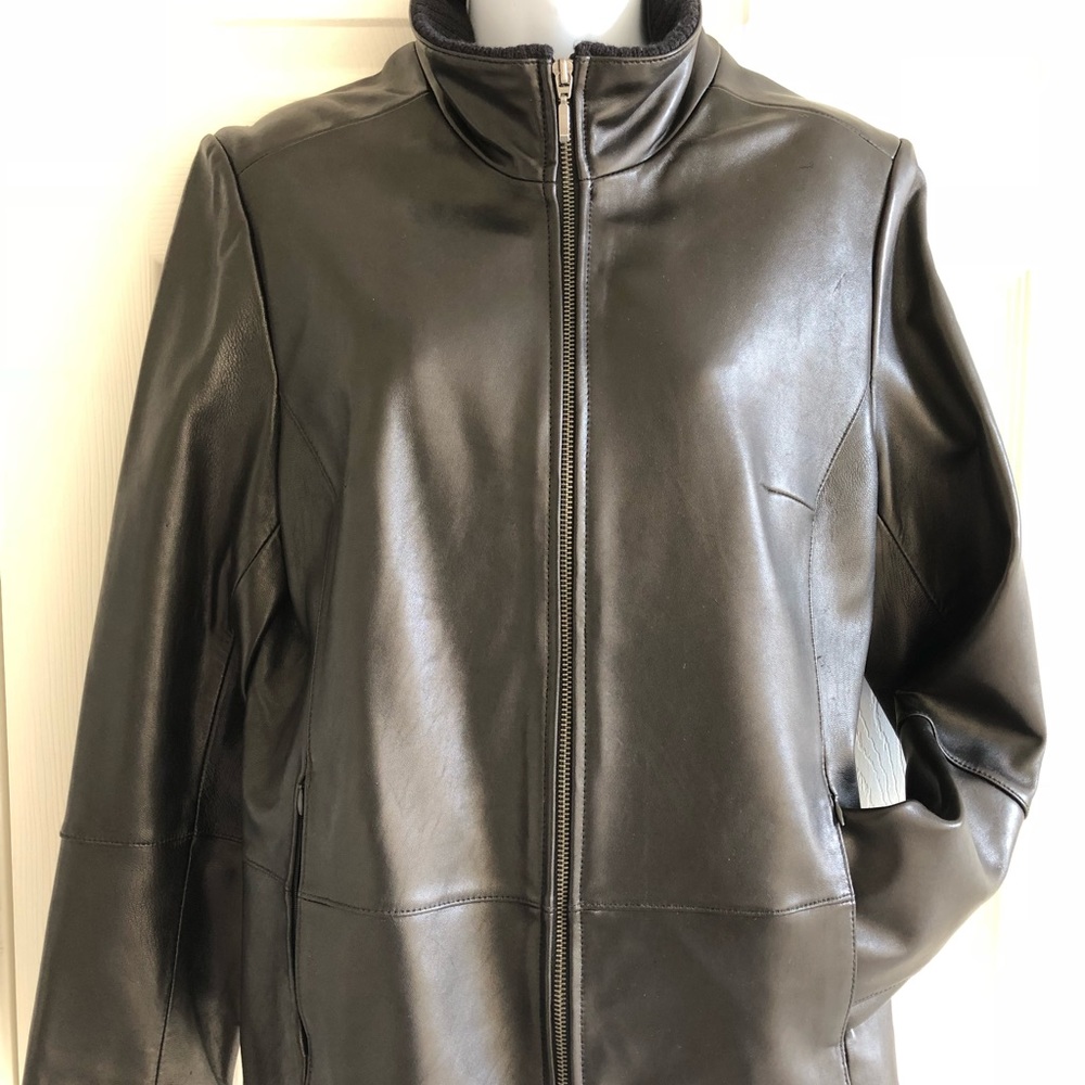 Ladies Black Leather Jacket - Picture 2 of 8